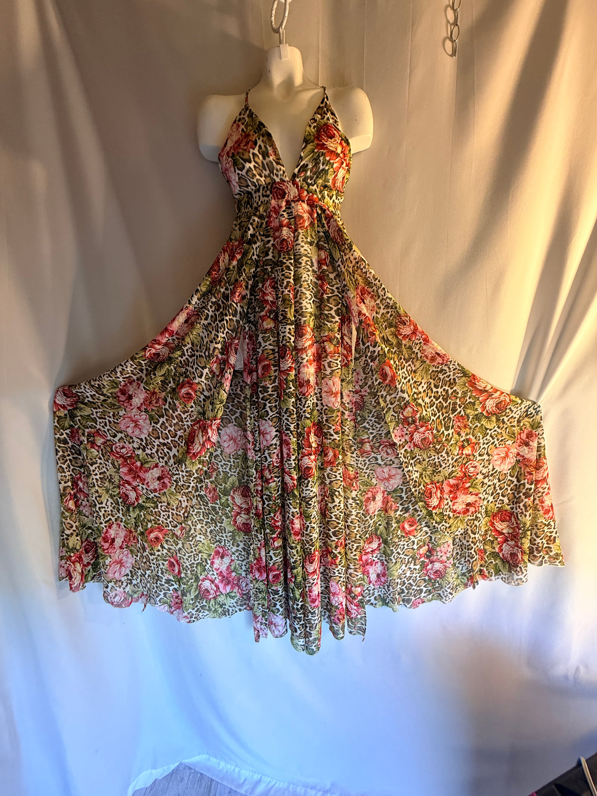 Wildly Beautiful — Windsor Floral Leopard Maxi Dress | Size Small